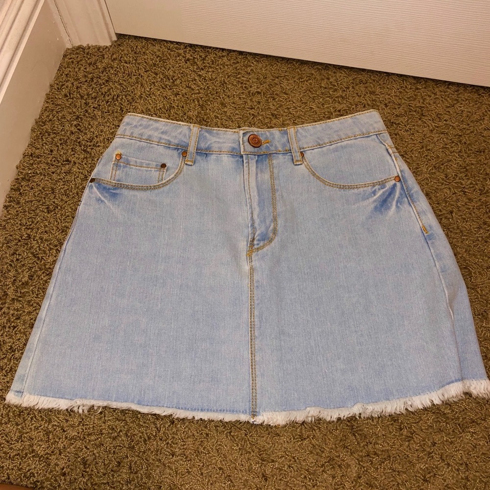 Forever 21 Women’s Denim Skirt